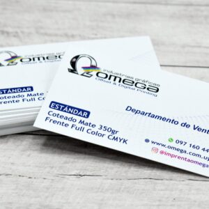 Tarjetas personales estándar de Imprenta Omega impresas en papel mate 350 g.