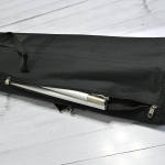 Vista superior del Roll Up Premium mostrando la varilla de soporte de aluminio, firme y de encastre preciso.
